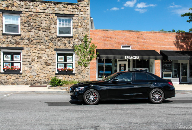 Mercedes-AMG C 63 S W205