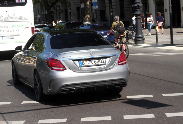 Mercedes-AMG C 63 W205