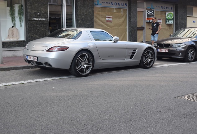 Mercedes-Benz SLS AMG