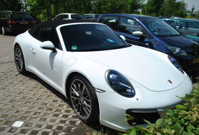 Porsche 991 Carrera S Cabriolet MkII