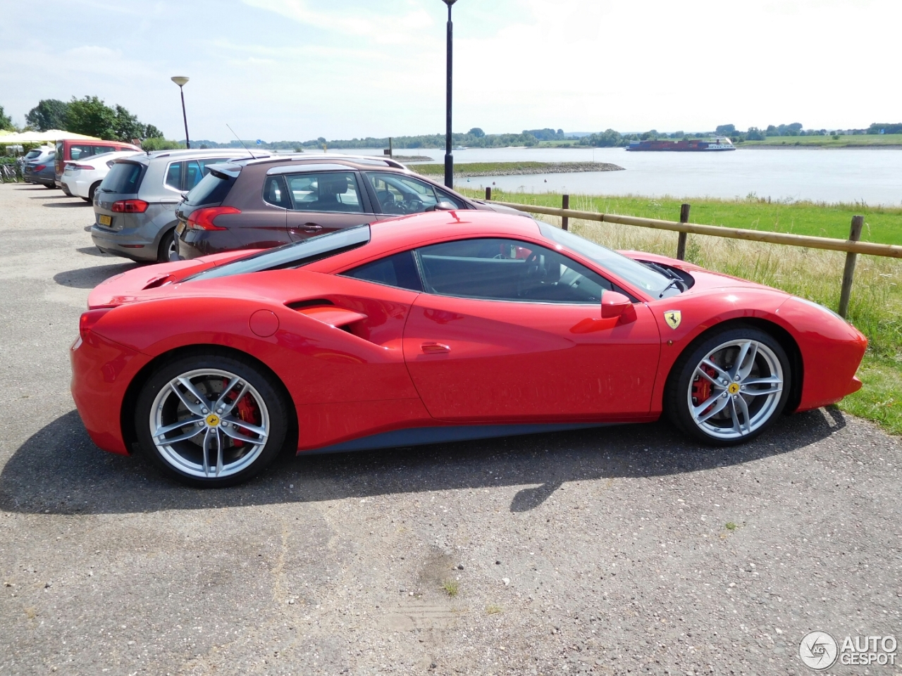 Ferrari 488 GTB