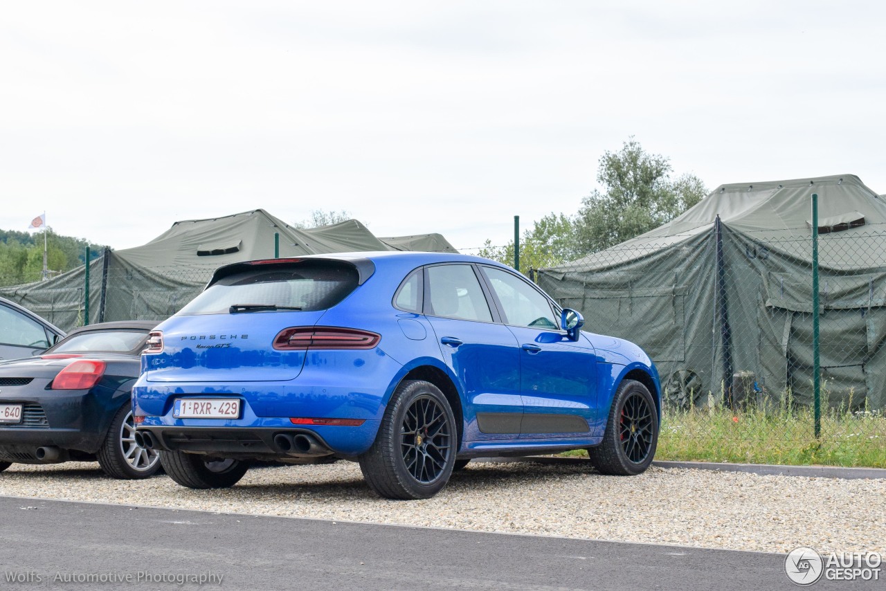 Porsche 95B Macan GTS