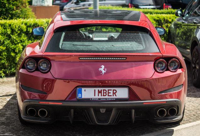 Ferrari GTC4Lusso