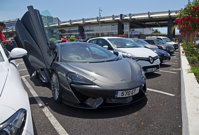 McLaren 570GT