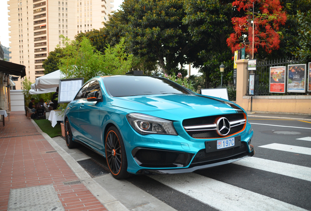 Mercedes-Benz CLA 45 AMG OrangeArt Edition C117