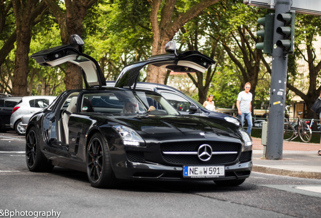 Mercedes-Benz SLS AMG GT