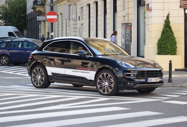 Porsche 95B Macan Turbo