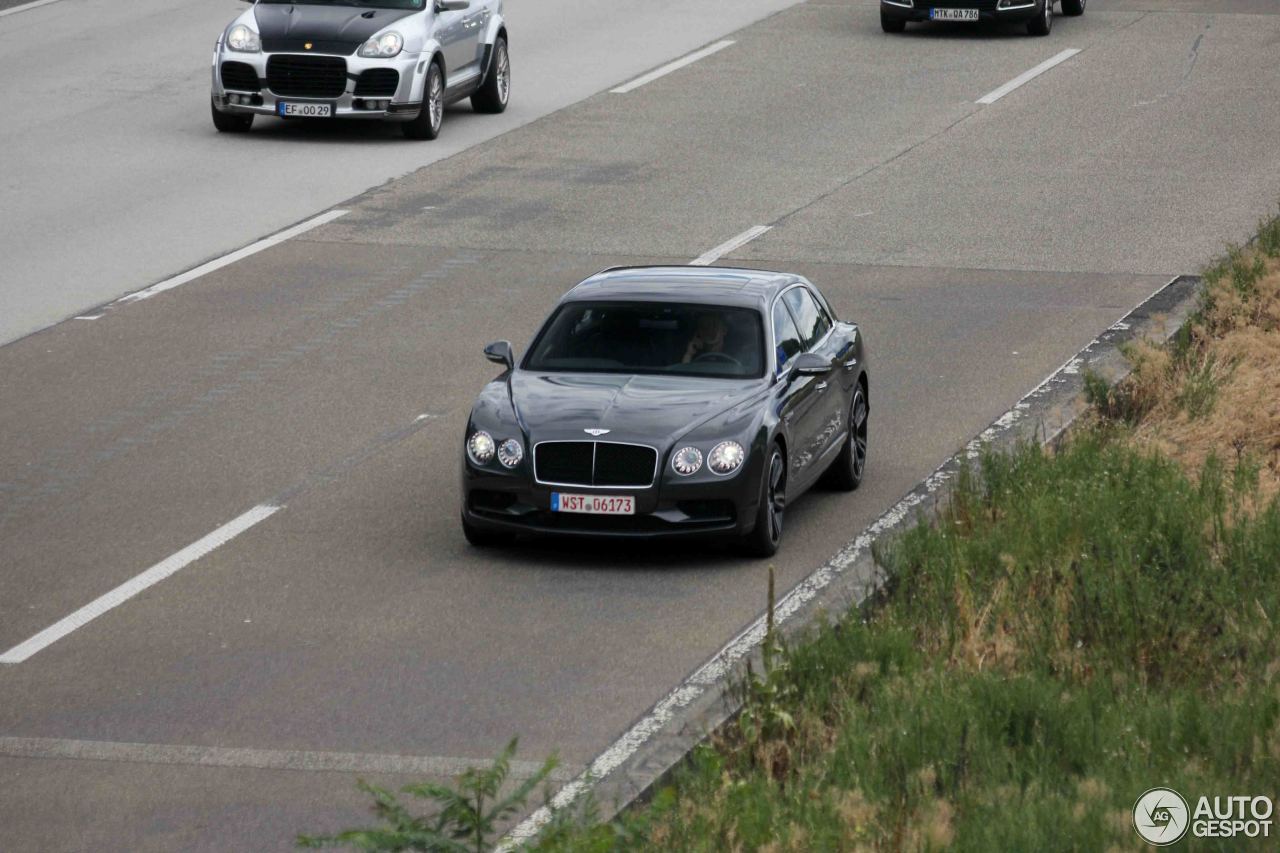 Bentley Flying Spur V8 S