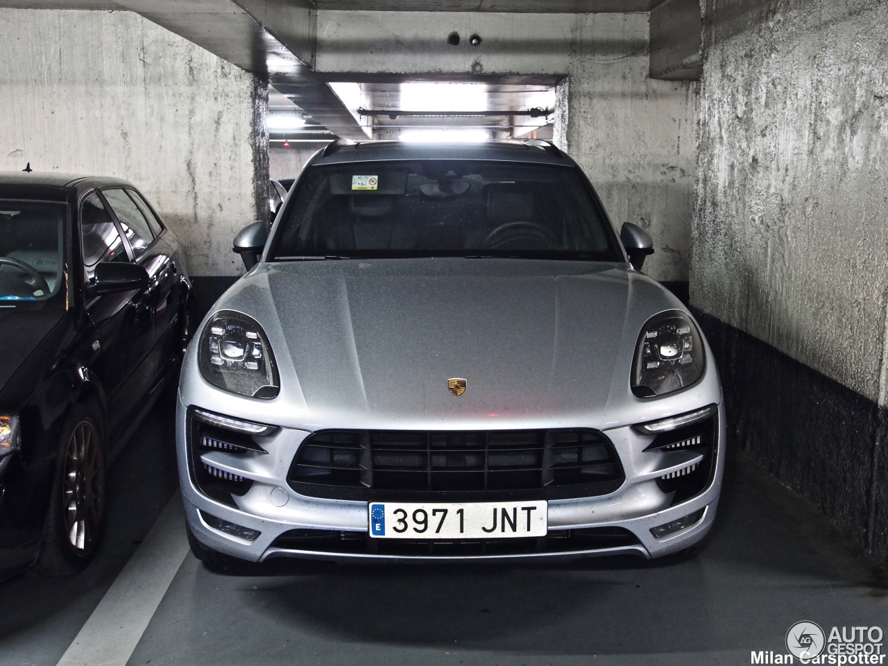 Porsche 95B Macan GTS