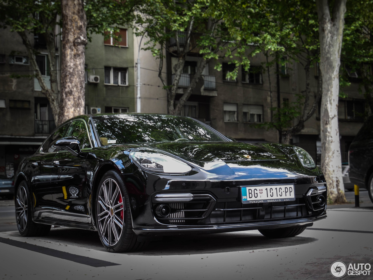 Porsche 971 Panamera Turbo