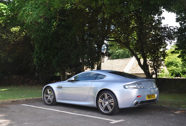 Aston Martin V8 Vantage N400