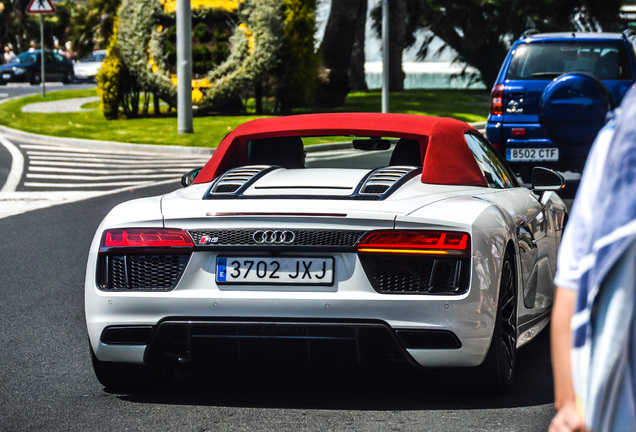 Audi R8 V10 Spyder 2016