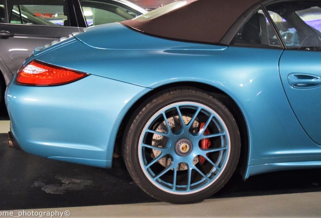 Porsche 997 Carrera 4 GTS Cabriolet