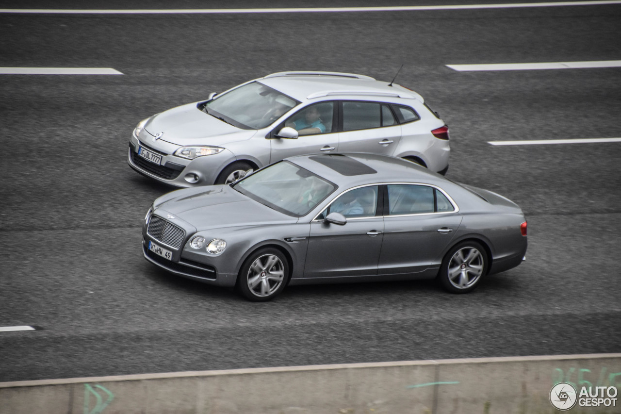 Bentley Flying Spur V8