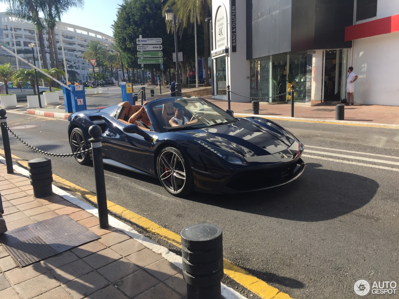 Ferrari 488 Spider