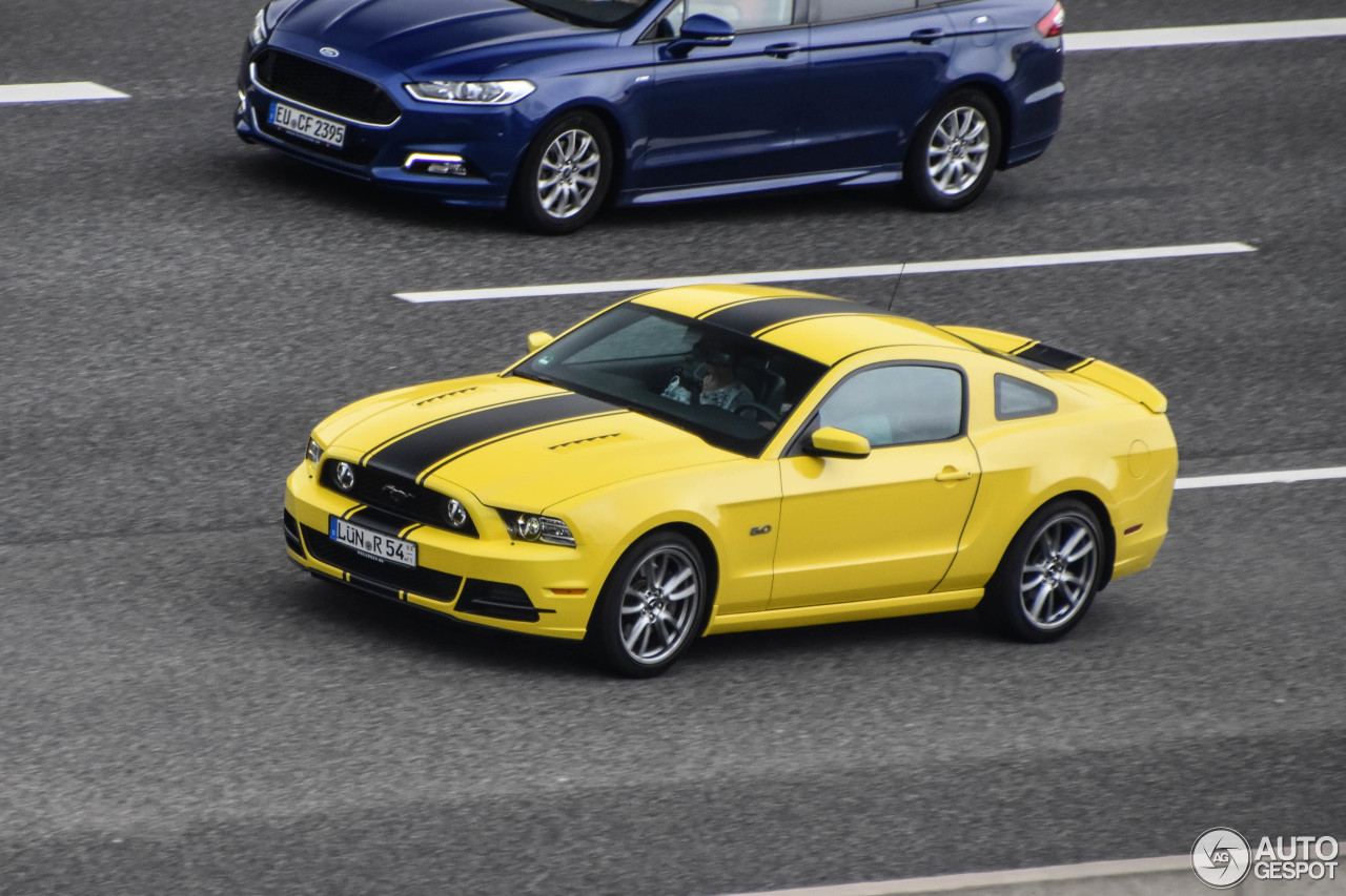 Ford Mustang GT 2013