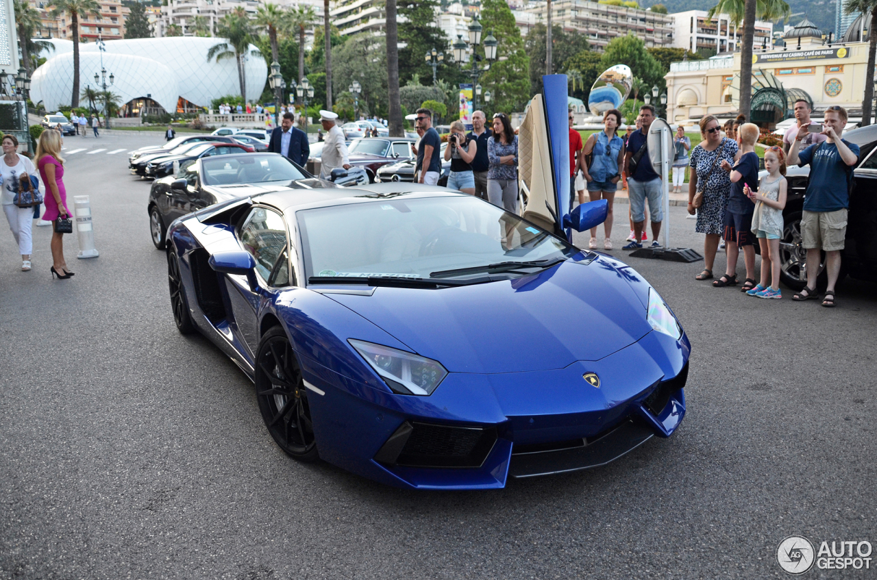 Lamborghini Aventador LP700-4 Roadster