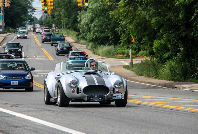 AC Cobra Superformance 427