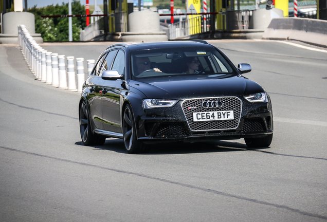 Audi RS4 Avant B8