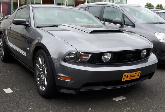 Ford Mustang GT 2010