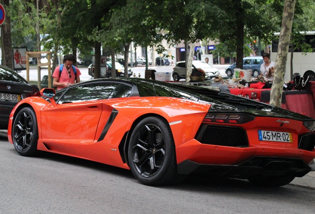 Lamborghini Aventador LP700-4