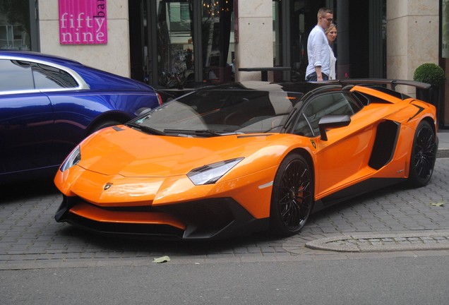 Lamborghini Aventador LP750-4 SuperVeloce Roadster