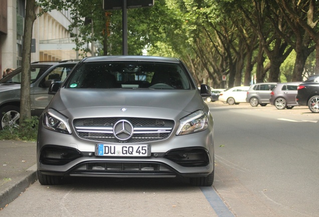 Mercedes-AMG A 45 W176 2015