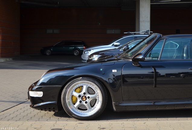 Porsche TechArt 993 CT3