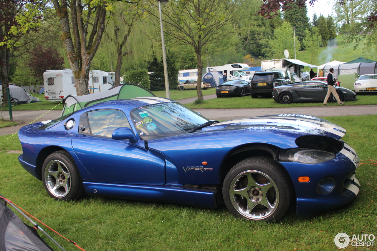 Chrysler Viper GTS