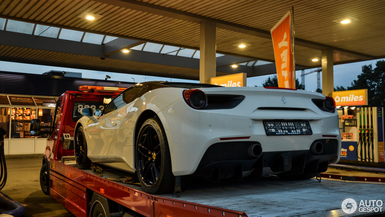 Ferrari 488 Spider