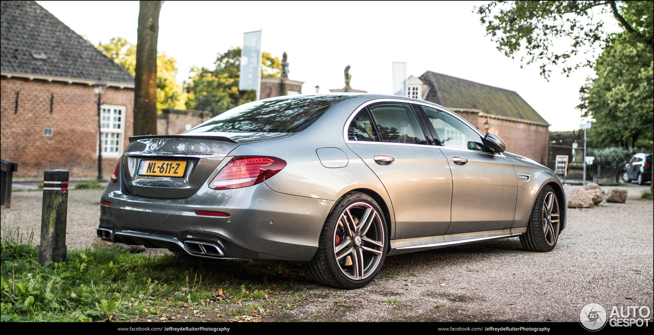 Mercedes-AMG E 63 S W213