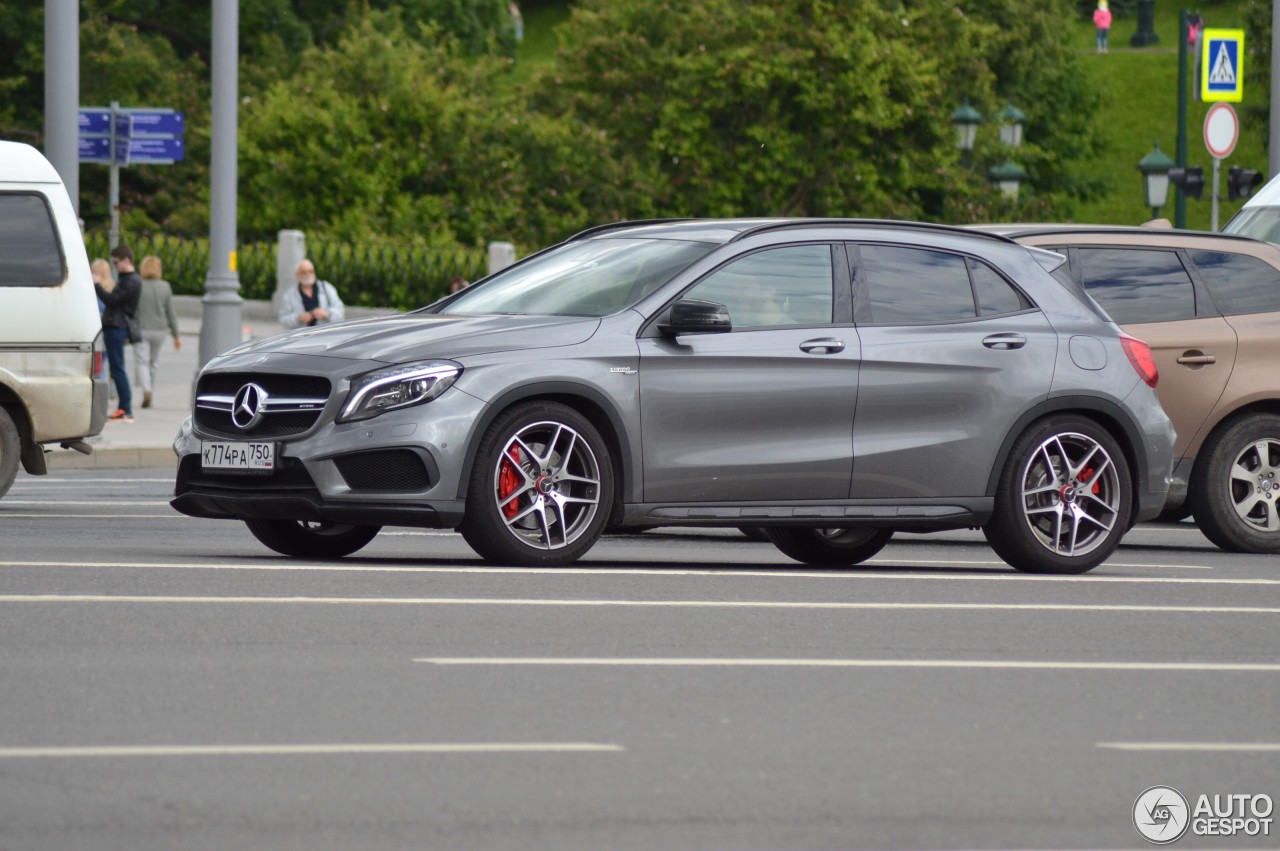 Mercedes-AMG GLA 45 X156