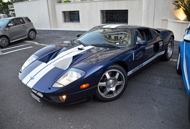 Ford GT