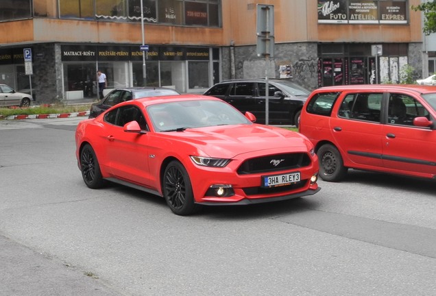 Ford Mustang GT 2015