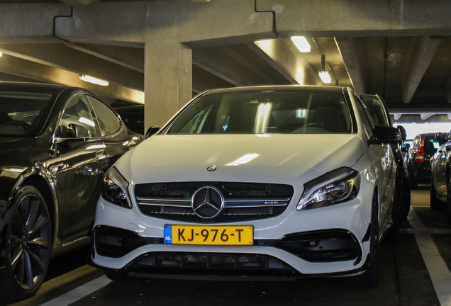 Mercedes-AMG A 45 W176 2015