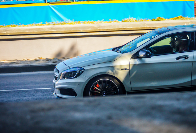 Mercedes-Benz A 45 AMG