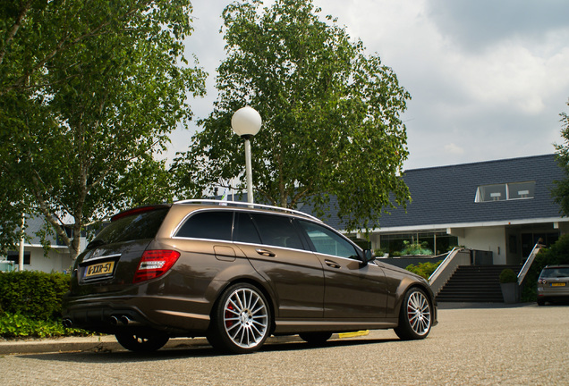 Mercedes-Benz C 63 AMG Estate 2012