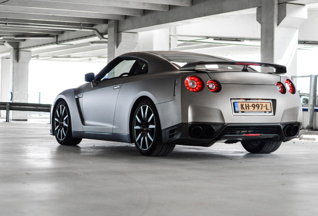 Nissan GT-R Switzer P800 2011