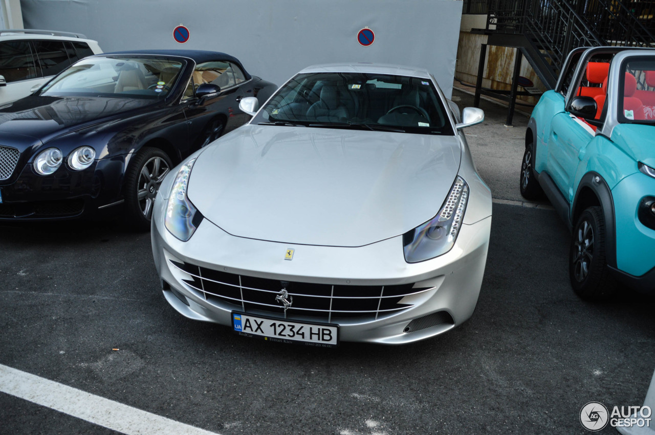 Ferrari FF