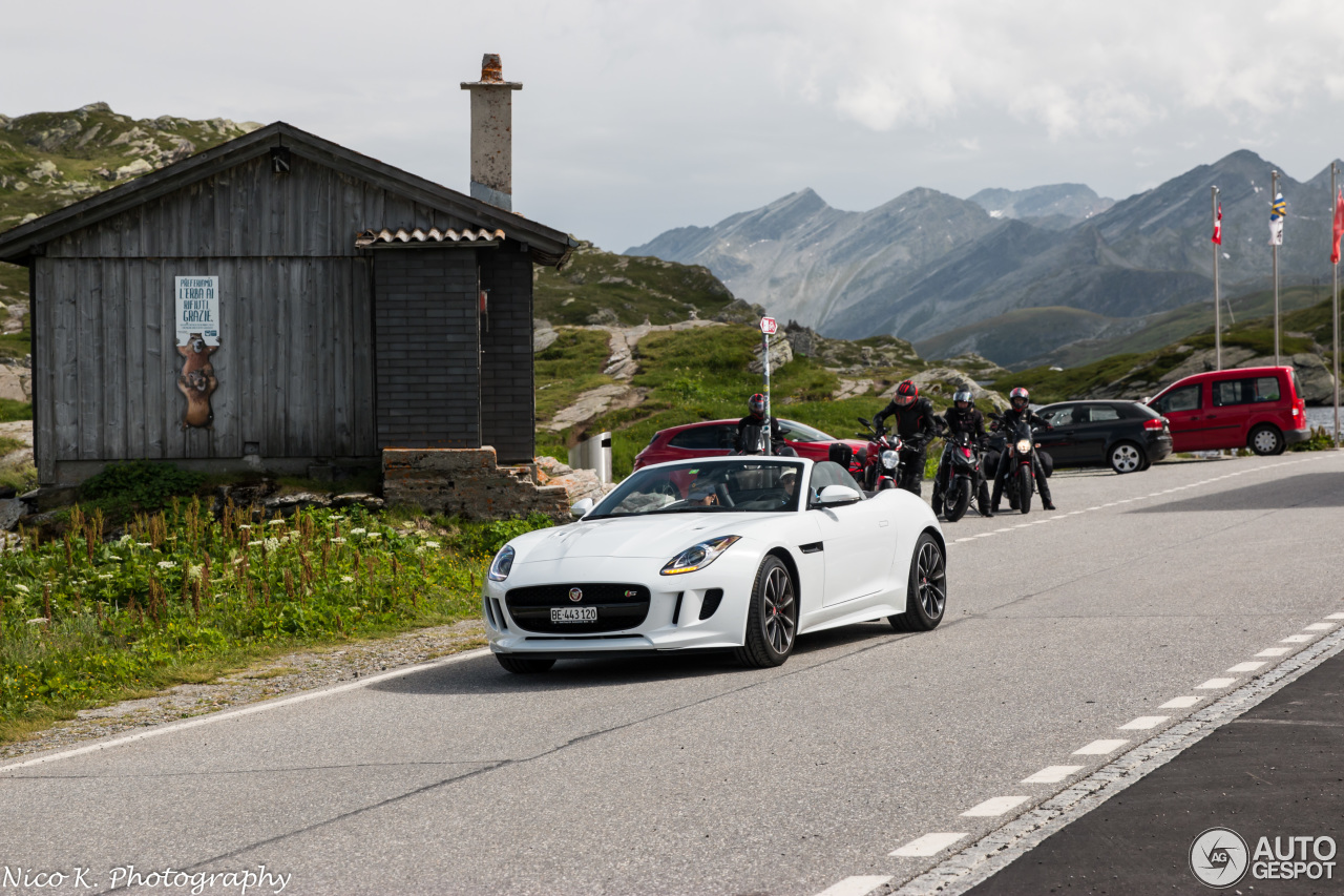 Jaguar F-TYPE S AWD Convertible