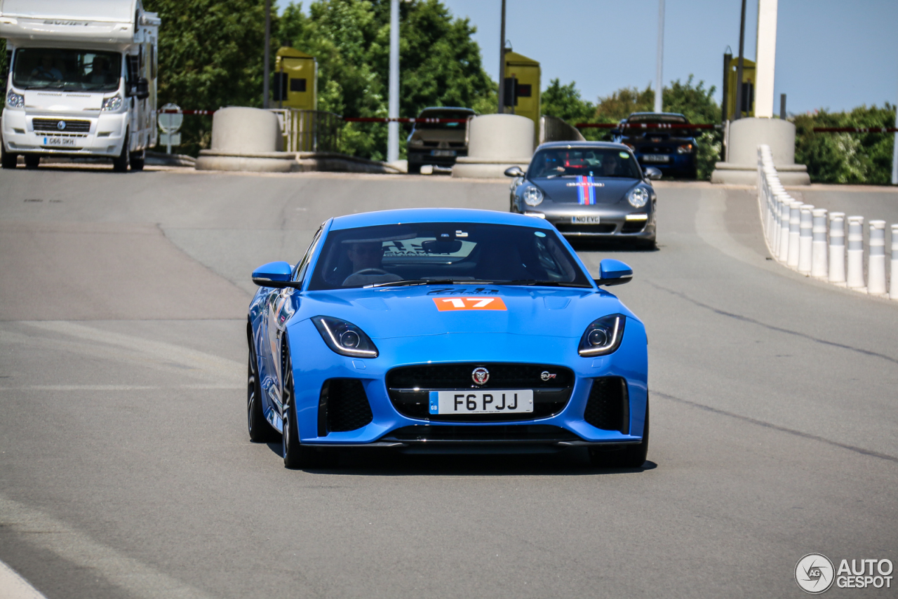 Jaguar F-TYPE SVR Coupé