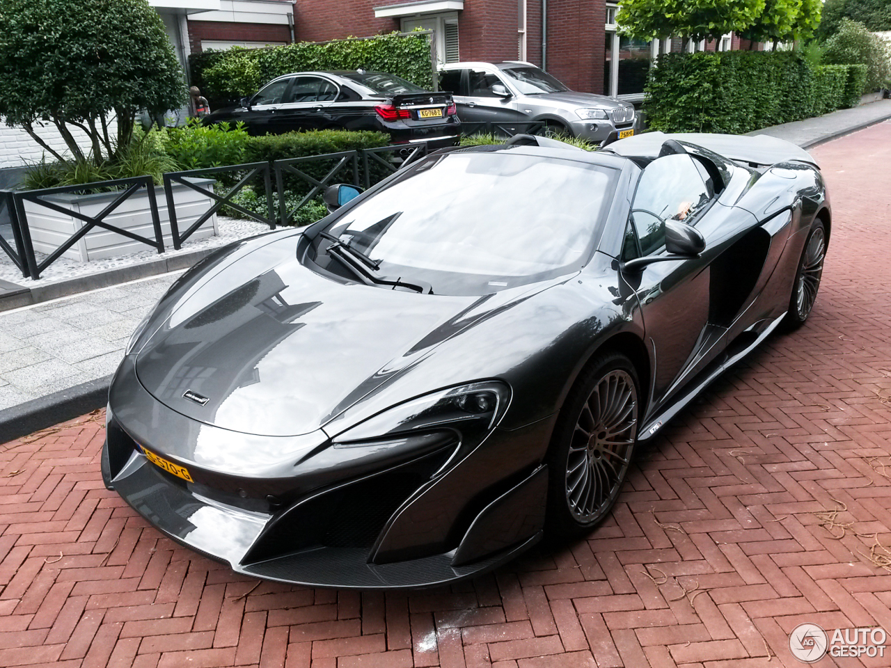 McLaren 675LT Spider