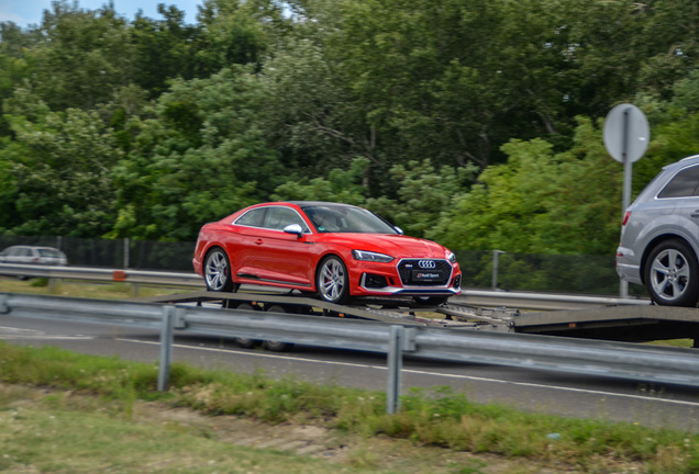 Audi RS5 B9