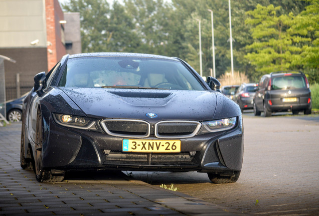 BMW i8 Carbon Edition