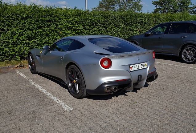 Ferrari F12berlinetta