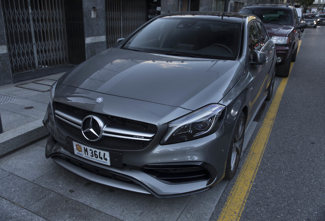 Mercedes-AMG A 45 W176 2015