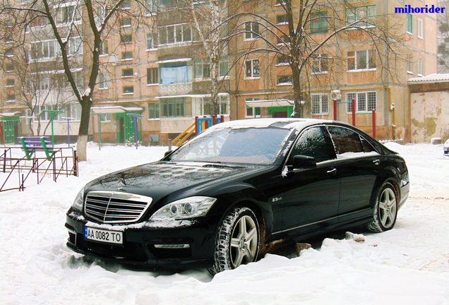 Mercedes-Benz S 63 AMG W221 2010