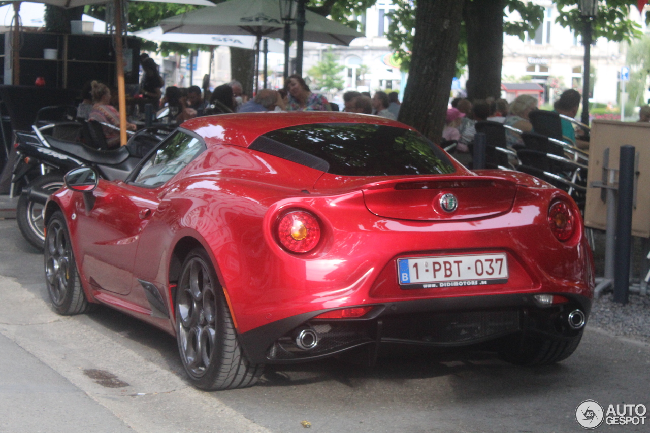 Alfa Romeo 4C Coupé