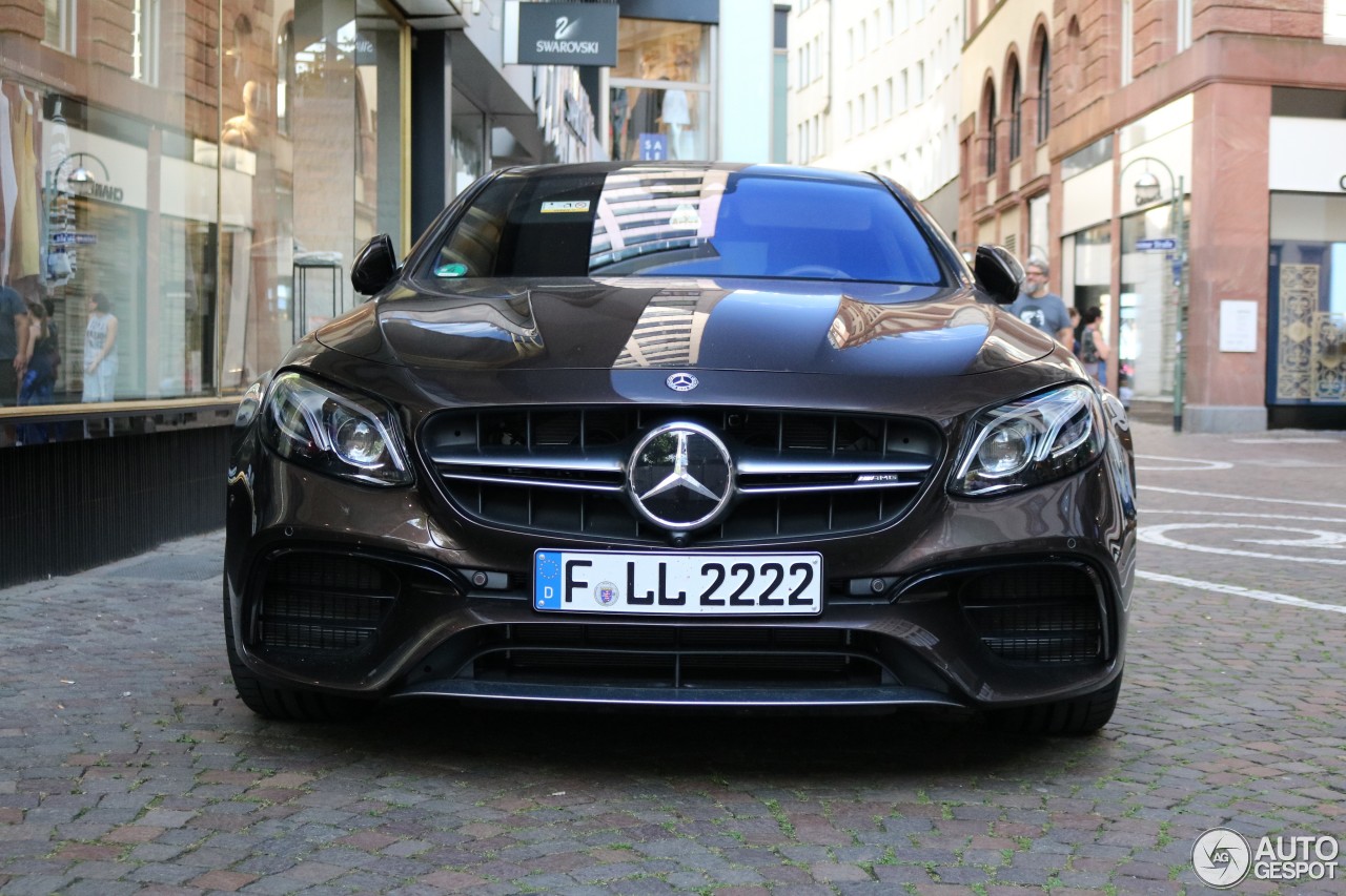 Mercedes-AMG E 63 S W213