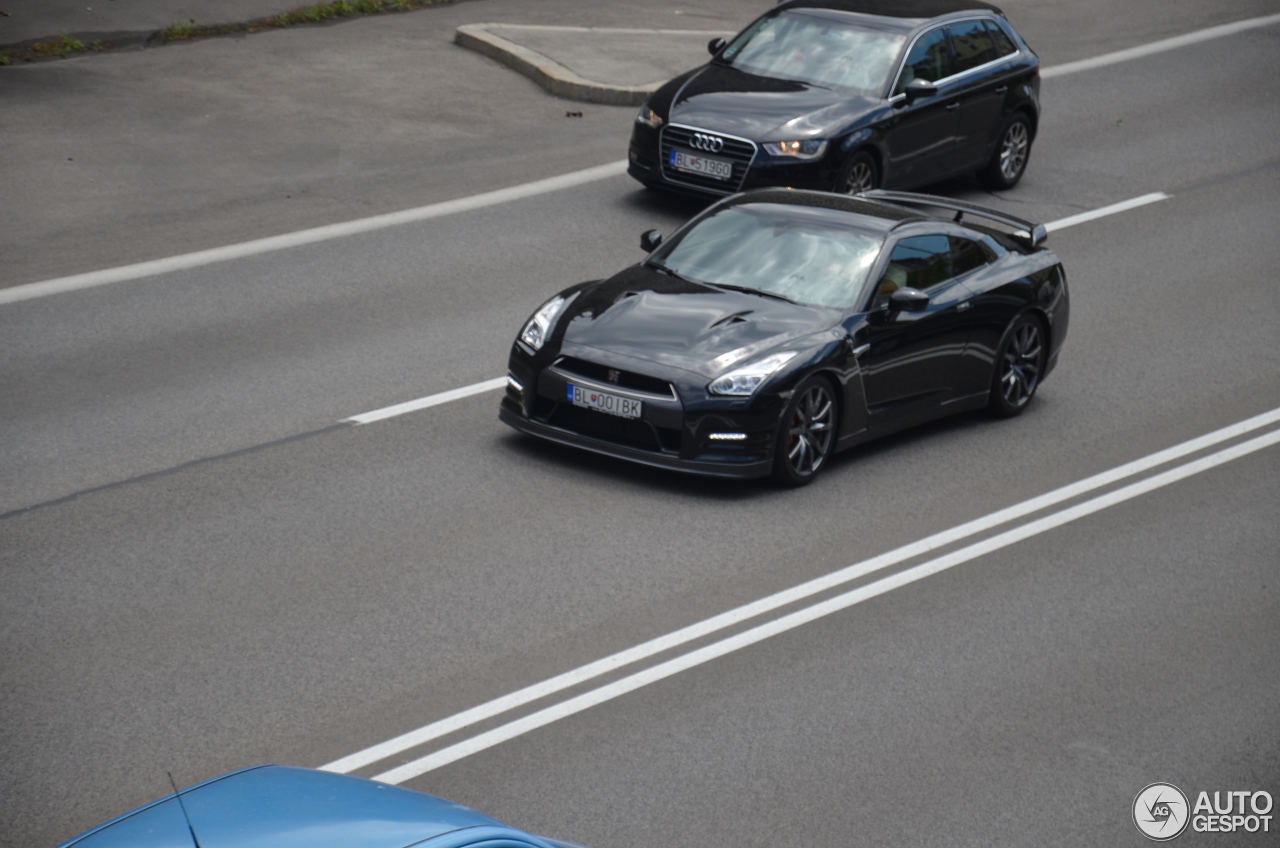 Nissan GT-R 2014